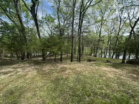 43 Sailboat Dr, Holiday Island, AR 72631