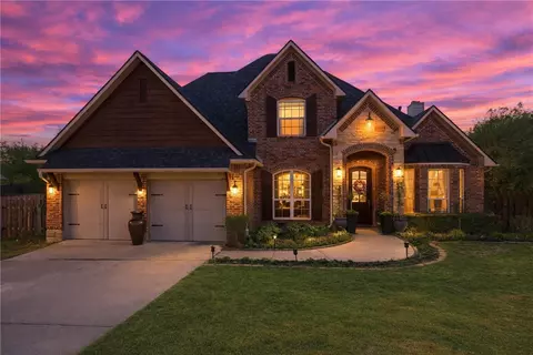 323 Saint James Ave, Springdale, AR 72764