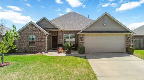 7709 Brooklyn Ave, Springdale, AR 72762