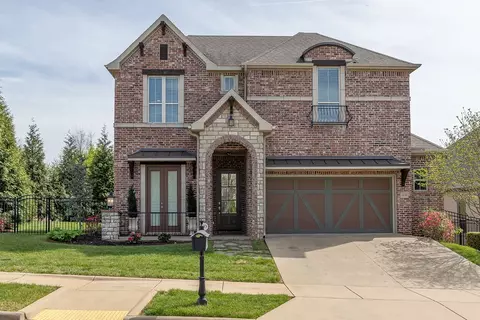 1235 E Adelaide Ln, Fayetteville, AR 72703