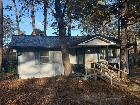 16004 Hickory Dr, Rogers, AR 72756