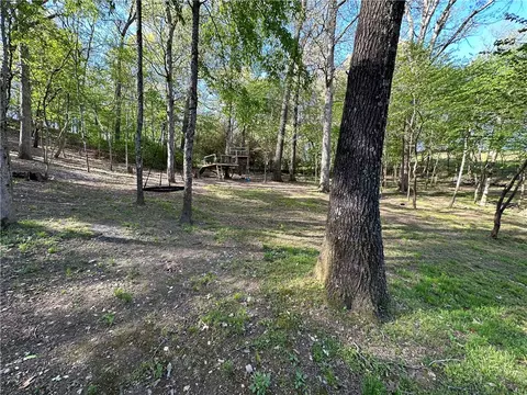 Exterior - 18659 Eagle Bend Rd, Springdale, AR 72764 photo 10 of 12