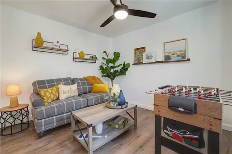 Living - 18659 Eagle Bend Rd, Springdale, AR 72764 photo 4 of 4