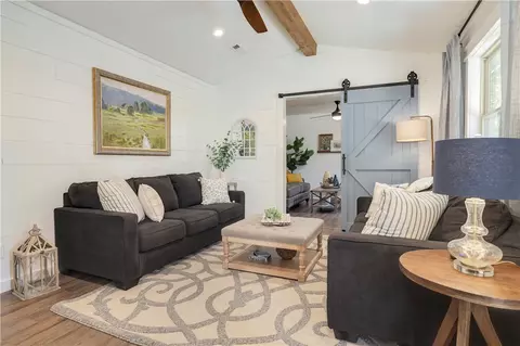 Living - 18659 Eagle Bend Rd, Springdale, AR 72764 photo 1 of 4