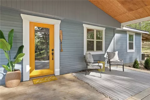 Exterior - 18659 Eagle Bend Rd, Springdale, AR 72764 photo 4 of 12