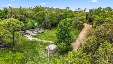 15499 Hickory Ln, Lowell, AR 72745