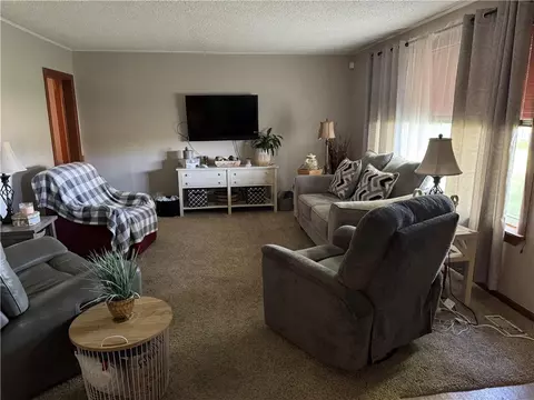 Living - 602 N Centennial, West Fork, AR 72774 photo 3 of 3