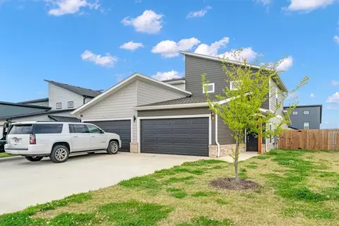 1606 Poigai Way, Bentonville, AR 72713