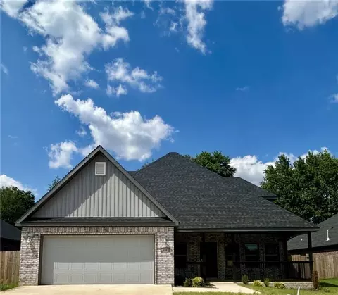 224 Ryder St, Gentry, AR 72734