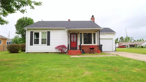 1112 10th St, Rogers, AR 72756