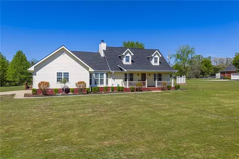 2923 Mistie Ln, Ozark, AR 72949