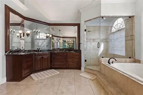 Bath - 3028 Willow Bend Cir, Springdale, AR 72762 photo 4 of 6