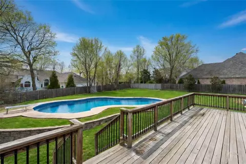 3028 Willow Bend Cir, Springdale, AR 72762