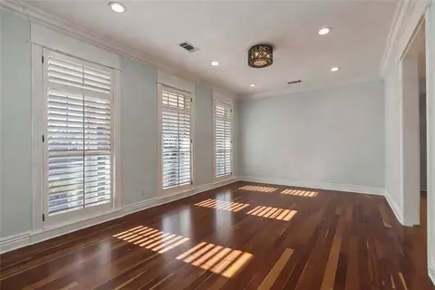 Living - 3028 Willow Bend Cir, Springdale, AR 72762 photo 6 of 8