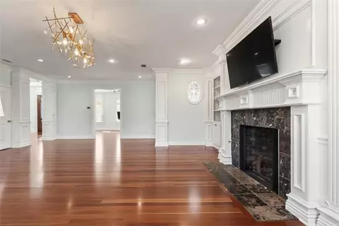 Living - 3028 Willow Bend Cir, Springdale, AR 72762 photo 3 of 8