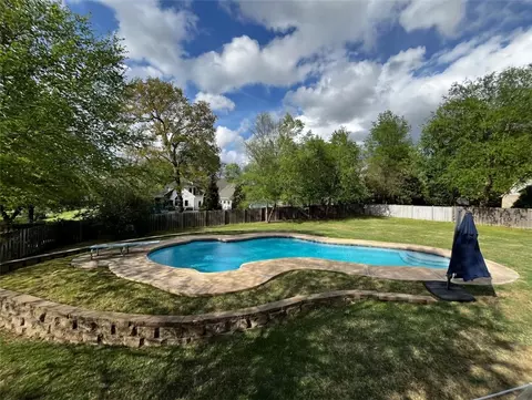 Exterior - 3028 Willow Bend Cir, Springdale, AR 72762 photo 7 of 12