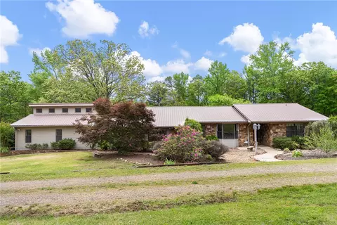 1231 St Joe Rd, Atkins, AR 72823