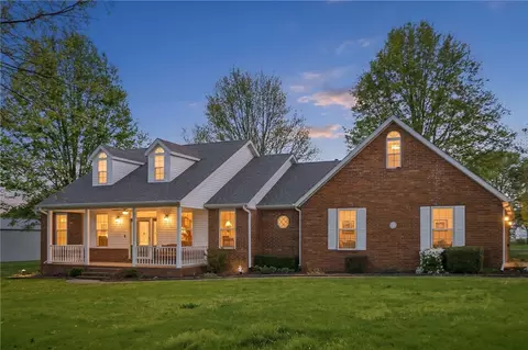 3473 Grapevine Dr, Springdale, AR 72762