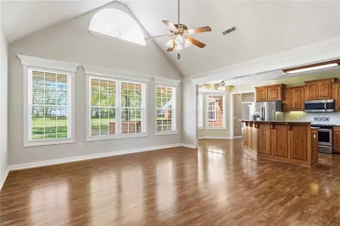 Living - 3473 Grapevine Dr, Springdale, AR 72762 photo 1 of 8