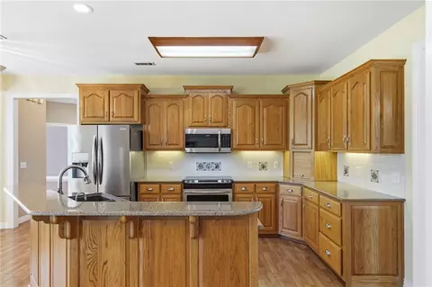 Kitchen - 3473 Grapevine Dr, Springdale, AR 72762 photo 1 of 3