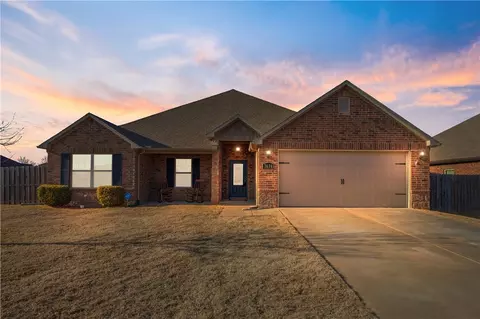 7478 Bellgrove Ave, Springdale, AR 72762