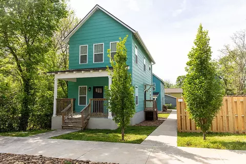 21 W 5th St, Fayetteville, AR 72701