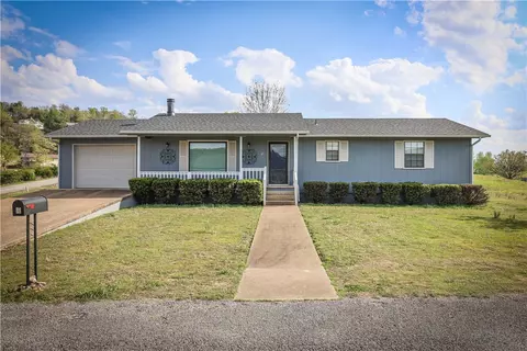21 Appaloosa Dr, Holiday Island, AR 72631