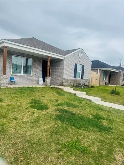3147 Wolf Creeck St, Springdale, AR 72764