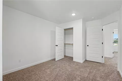 Bedroom - 521 Solar St, Centerton, AR 72713 photo 5 of 7