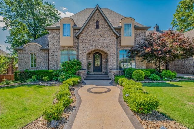 1504 Chapel Hill Dr, Bentonville, AR 72712