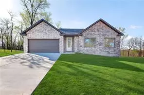 11 Malone Dr, Bella Vista, AR 72715