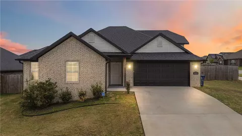6003 SW Peaceful Ave, Bentonville, AR 72713