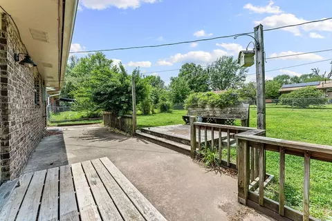 Exterior - 2106 Sandy, Springdale, AR 72762 photo 6 of 12