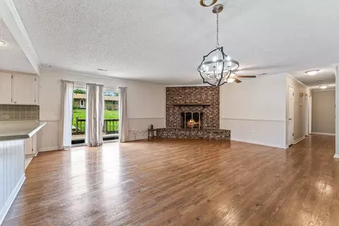 Living - 2106 Sandy, Springdale, AR 72762 photo 4 of 7