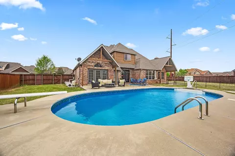 4801 SW Blaire Mont Rd, Bentonville, AR 72713
