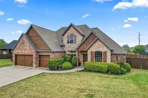 4801 SW Blaire Mont Rd, Bentonville, AR 72713