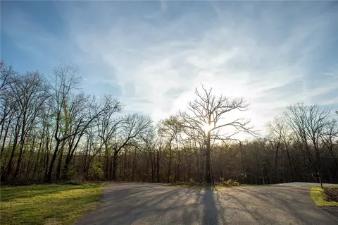 7 Callander Ln, Bella Vista, AR 72715