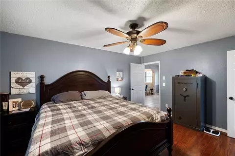 Bedroom - 48 Terrace Dr, Dover, AR 72837 photo 3 of 9