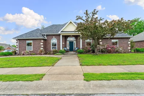 506 Roselawn St, Siloam Springs, AR 72761