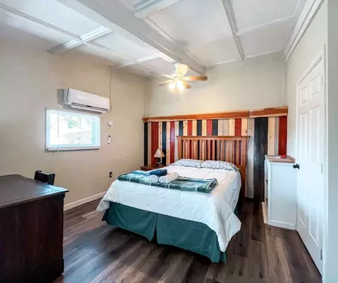Bedroom - 1792 Choctaw Ln, Harrison, AR 72601 photo 3 of 11