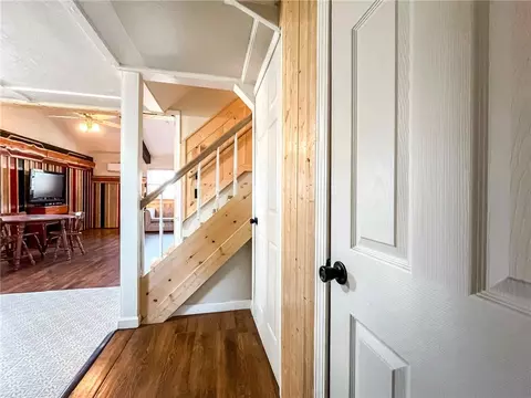 Entry Way - 1792 Choctaw Ln, Harrison, AR 72601 photo 3 of 4