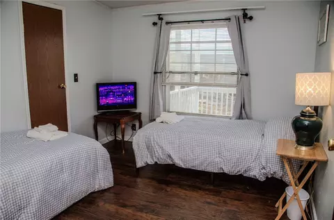 Bedroom - 1792 Choctaw Ln, Harrison, AR 72601 photo 9 of 11