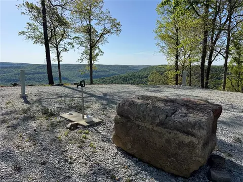 106 Nc 6827, Jasper, AR 72641