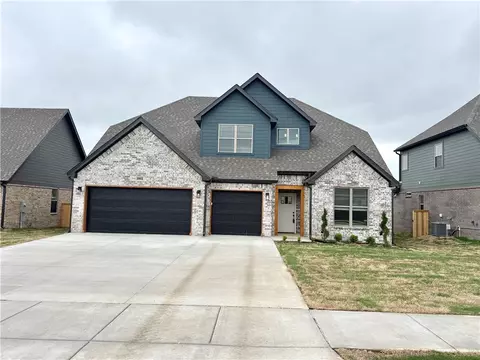 2902 SW Little Elm Loop, Bentonville, AR 72713