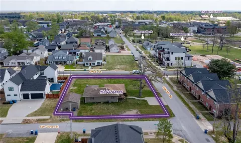 604 SW 5th St, Bentonville, AR 72712
