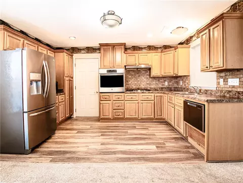 Kitchen - 1615 N Spring Rd #23, Harrison, AR 72601 photo 1 of 1