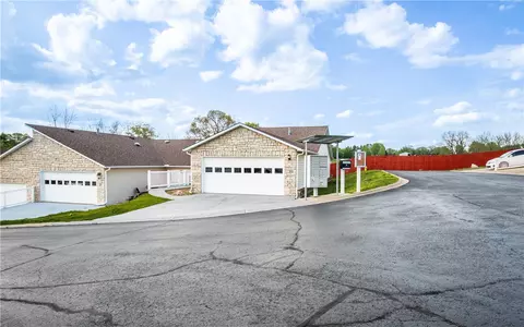 Exterior - 1615 N Spring Rd #23, Harrison, AR 72601 photo 3 of 4