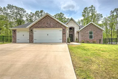 1 Kent Dr, Bella Vista, AR 72714