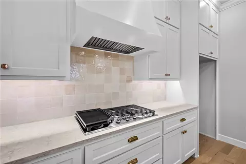 Kitchen - 6492 Align Ave, Springdale, AR 72762 photo 3 of 3