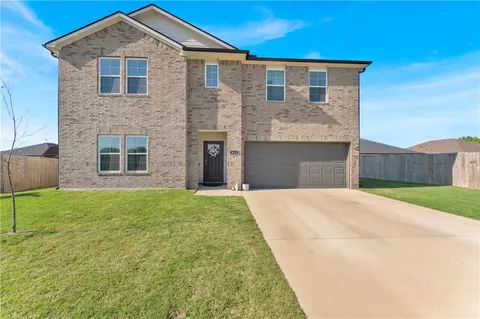 613 W Cattleman Ct, Siloam Springs, AR 72761